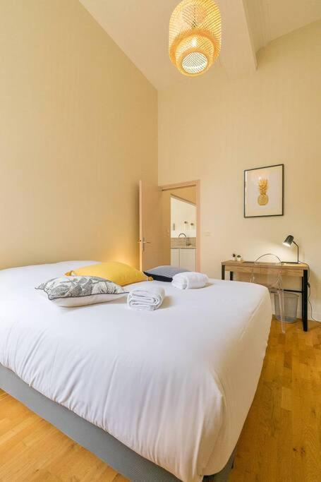 Le Bressey Apartment Дижон Екстериор снимка